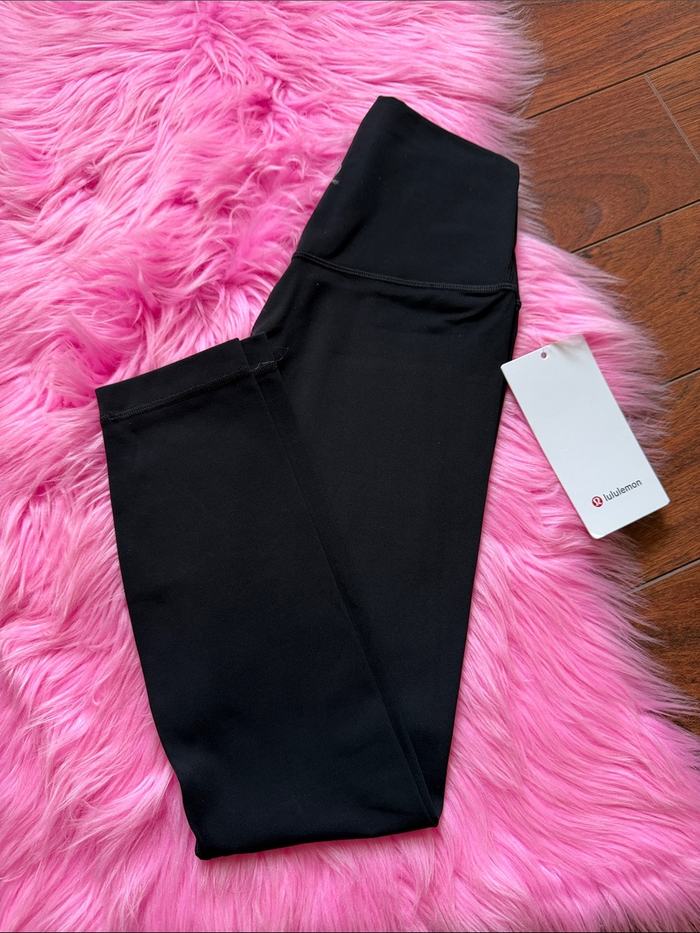 Size 4 lululemon align 25” black NWT